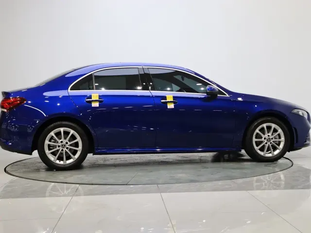 Mercedes-Benz A-Class — Фото автомобиля 16
