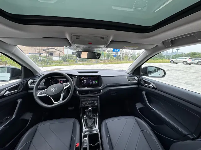 Volkswagen Tharu — Фото автомобиля 6