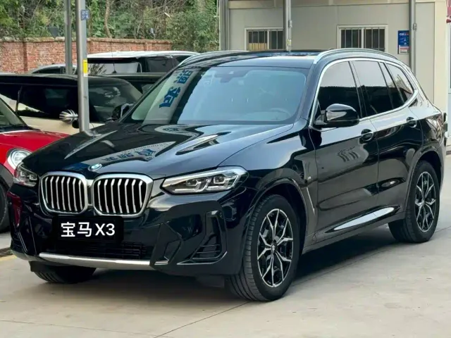 Фотография автомобиля — BMW X3