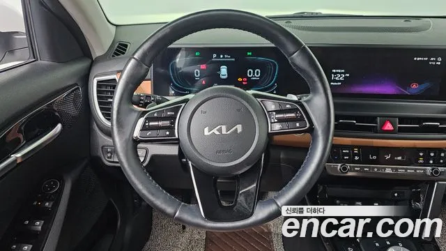 Kia Seltos New — Фото автомобиля 19