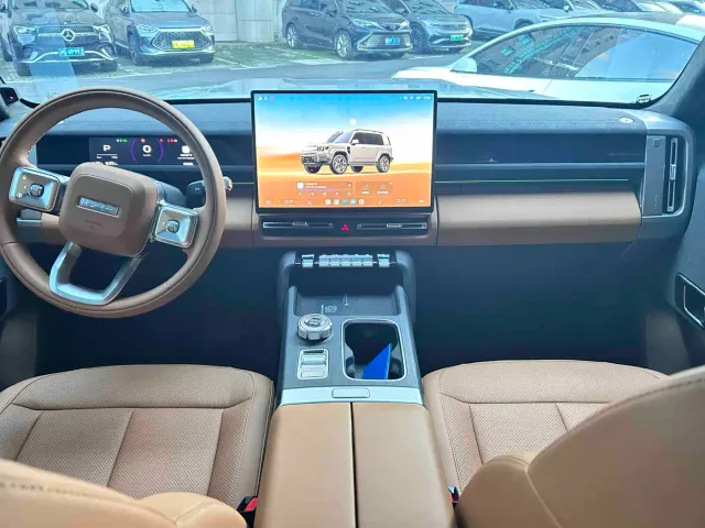 iCAR V27 — Фото автомобиля 17
