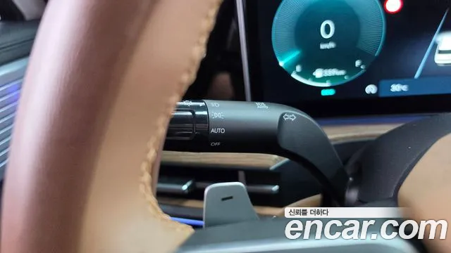 Hyundai Santafe Santa Fe (MX5) Бензин 2.5T 2WD — Фото автомобиля 30