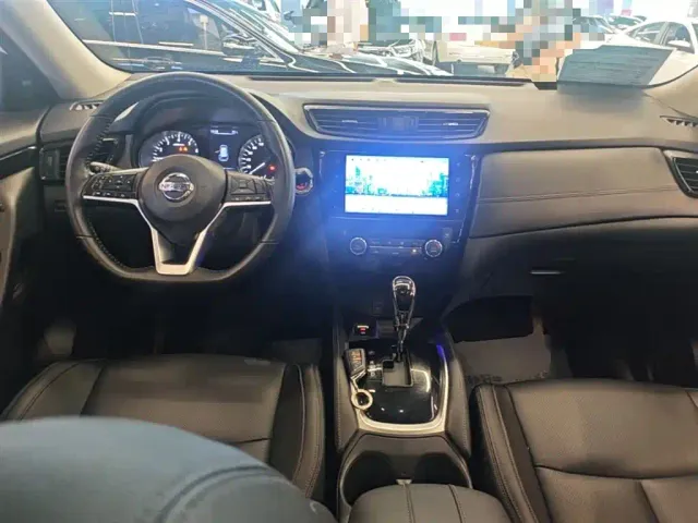 Nissan X-Trail — Фото автомобиля 9