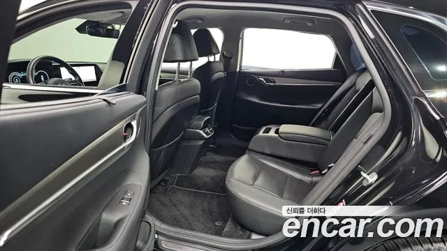 Hyundai Grandeur New — Фото автомобиля 18