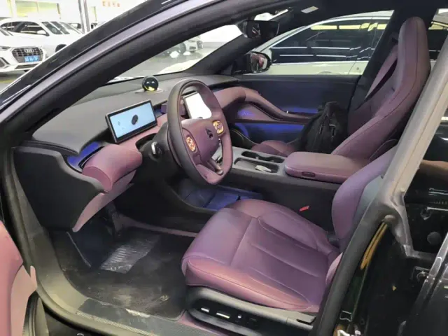 Nio ET5 Touring — Фото автомобиля 14