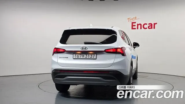 Hyundai Santafe Новый Santa Fe Дизель 2.2 2WD — Фото автомобиля 4