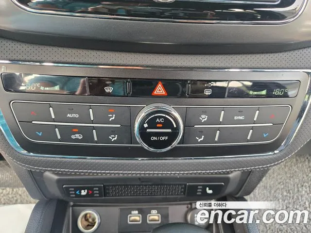 KG_Mobility_Ssangyong Rexton Новый Rexton Sport Дизель 2.2 4WD — Фото автомобиля 12