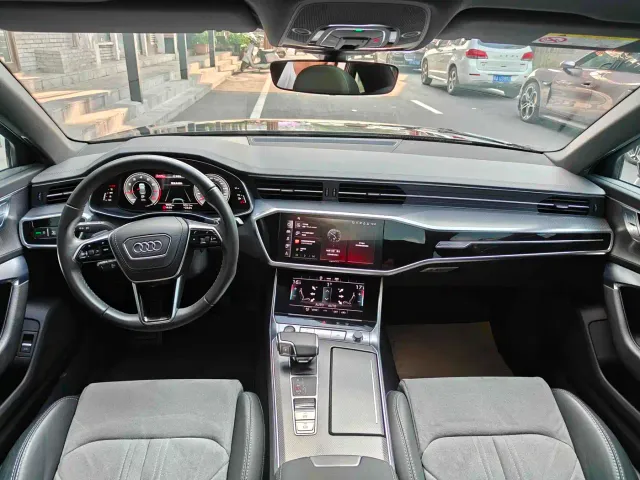 Audi A6L — Фото автомобиля 8