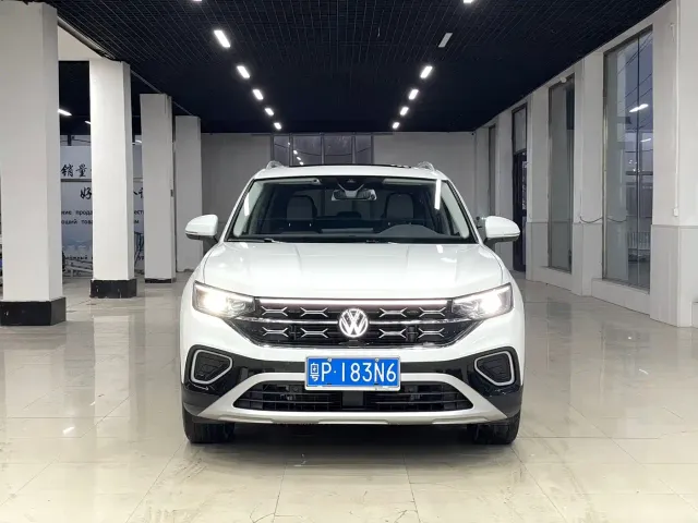 Volkswagen Tayron — Фото автомобиля 2