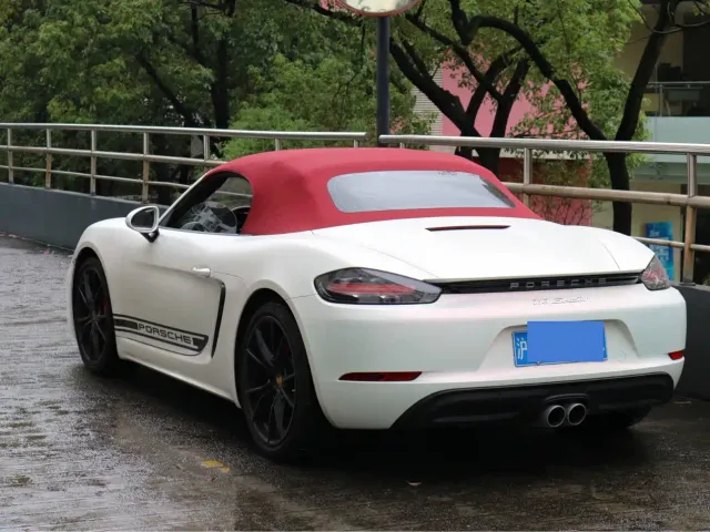 Porsche 718 — Фото автомобиля 13