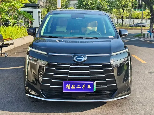 GAC Trumpchi E8 — Фото автомобиля 2