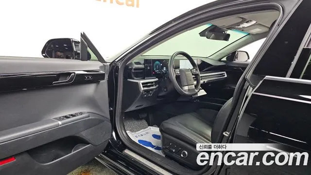 Hyundai Grandeur GN7 — Фото автомобиля 10