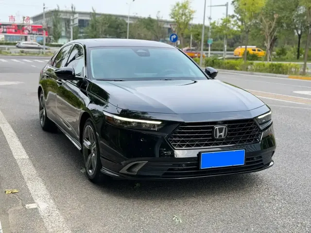 Honda Accord — Фото автомобиля 26