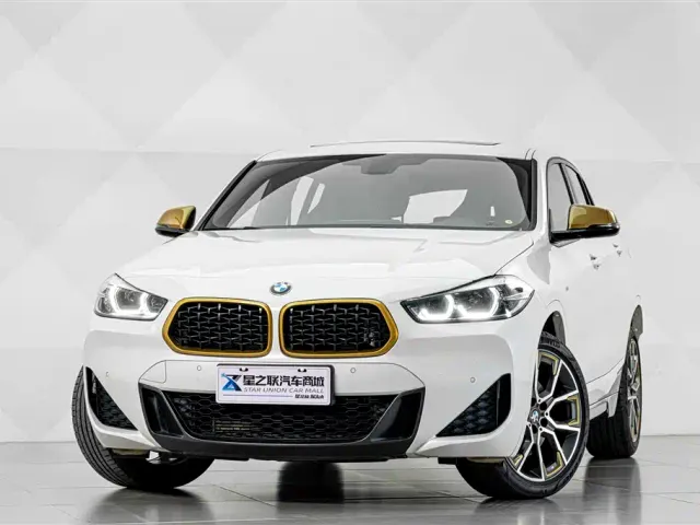 BMW X2 — Фото автомобиля 2