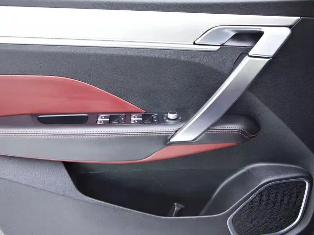 Geely Binyue — Фото автомобиля 8