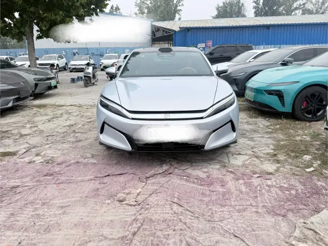 BYD Han L — Фото автомобиля 2