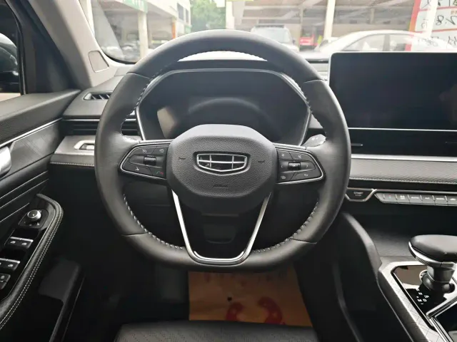 Geely Xingrui — Фото автомобиля 7