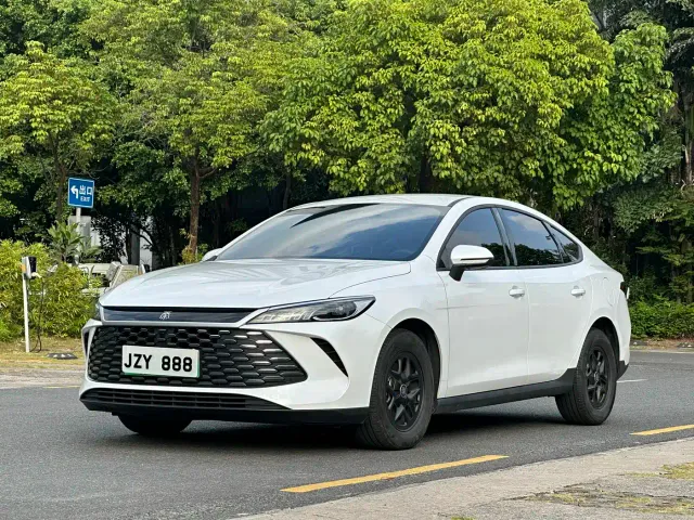 Фотография автомобиля — BYD Qin PLUS