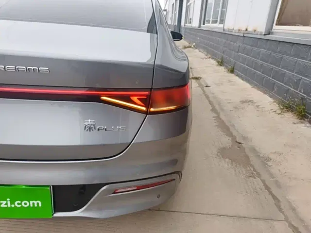 BYD Qin PLUS — Фото автомобиля 7