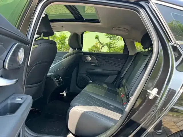 Chery Arrizo 8 PRO 2025 Pro 1.6T Luxury — Фото автомобиля 6