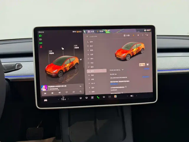 Tesla Model Y — Фото автомобиля 15
