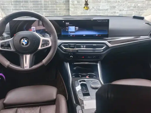 BMW BMW 3 Series 2023 325Li M Sport Package — Фото автомобиля 12