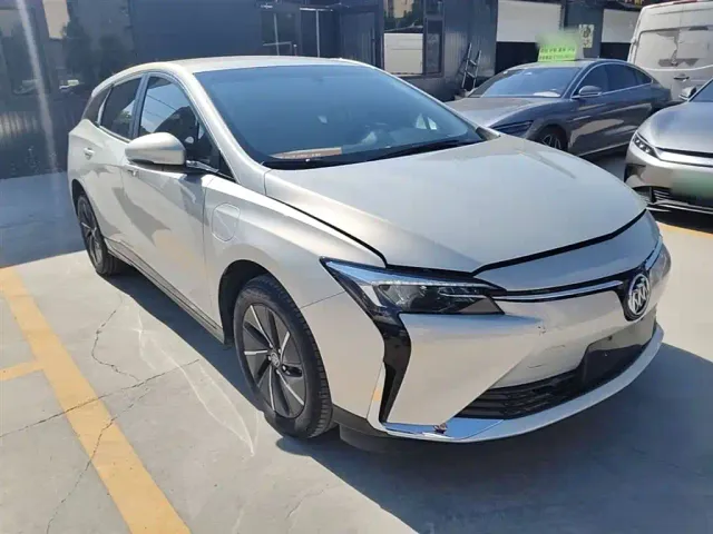 Buick Velite 6 — Фото автомобиля 3