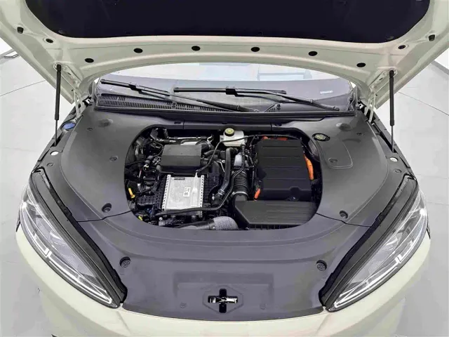 BYD Seal 07 DM-i — Фото автомобиля 29