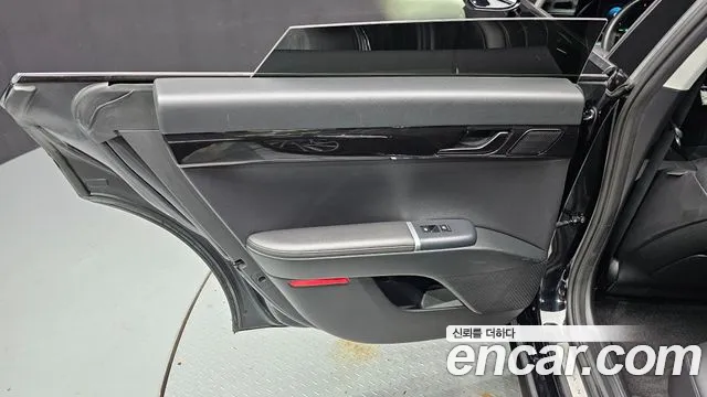 Hyundai Grandeur — Фото автомобиля 25