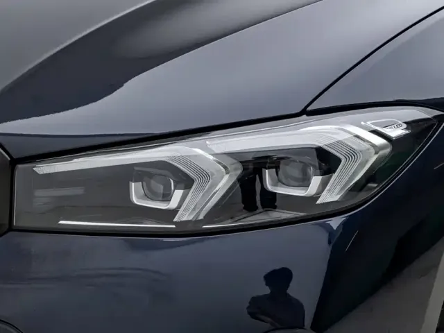 BMW 3 Series — Фото автомобиля 18