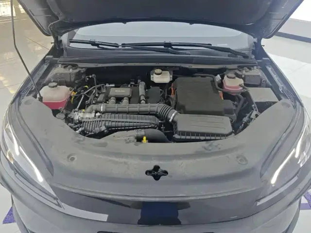 BYD Seal 05 DM-i — Фото автомобиля 10