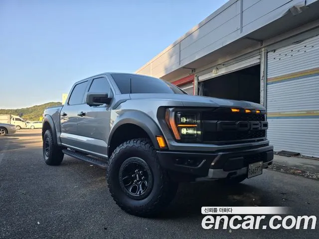 Ford F150 — Фото автомобиля 3
