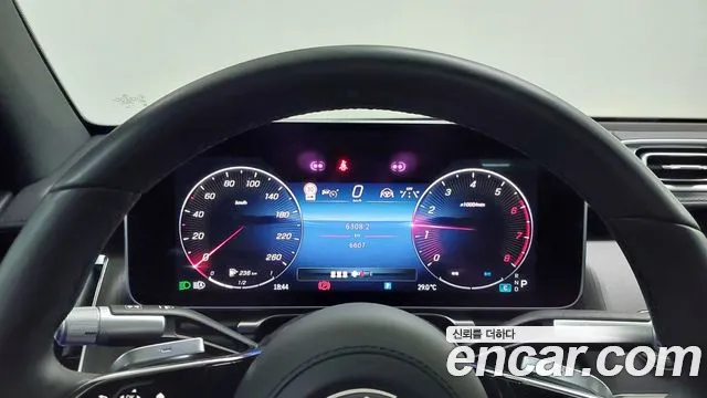 Mercedes-Benz S-Class — Фото автомобиля 8
