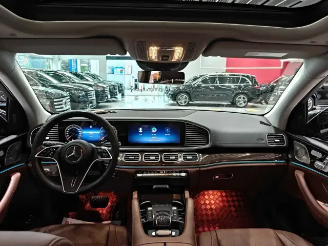 Mercedes-Benz GLE-Class — Фото автомобиля 17