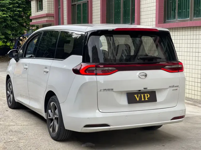 GAC Trumpchi M6 — Фото автомобиля 9