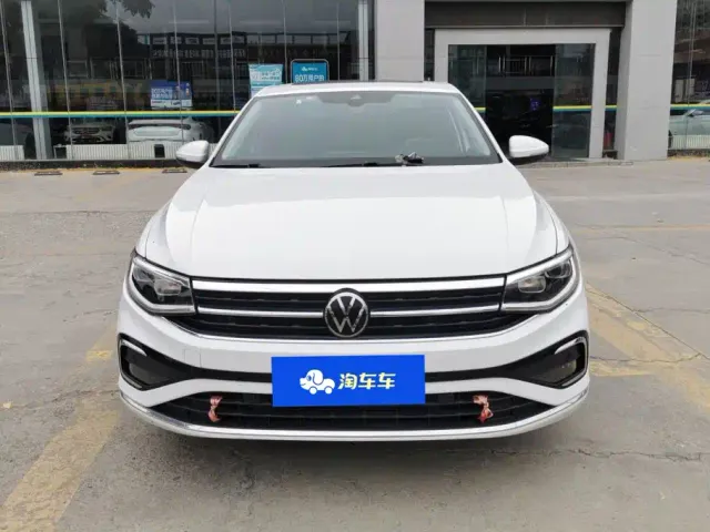 Volkswagen Bora — Фото автомобиля 2
