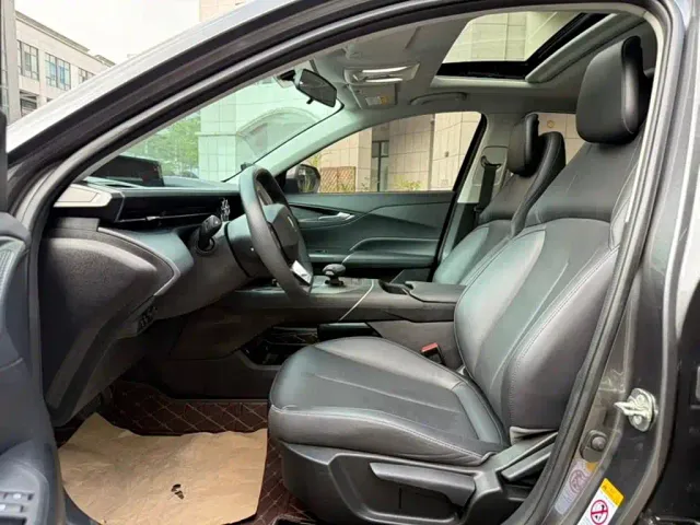 Changan Eado — Фото автомобиля 6