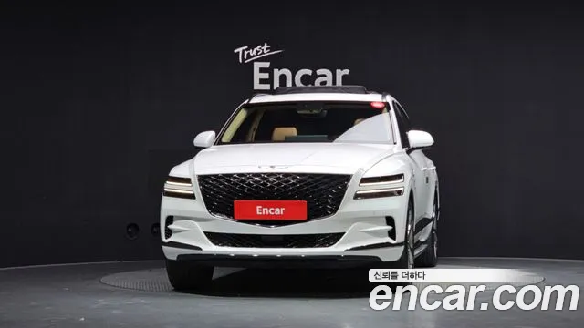 Genesis GV80 — Фото автомобиля 3