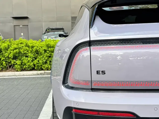 Audi E5 Sportback — Фото автомобиля 10