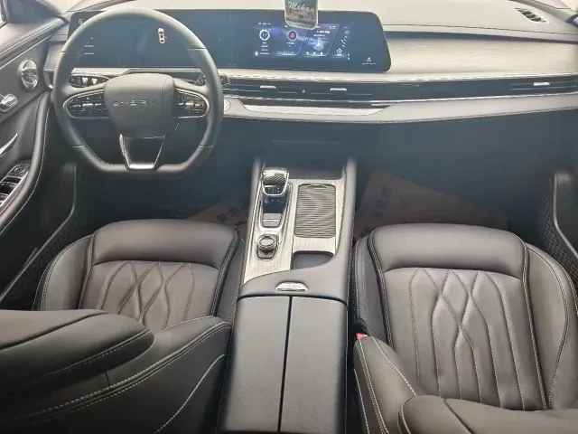 Chery Arrizo 8 — Фото автомобиля 7