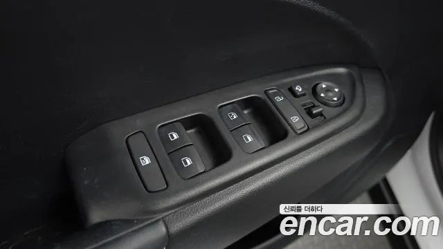 Hyundai Venue Venue 1.6 Premium — Фото автомобиля 17