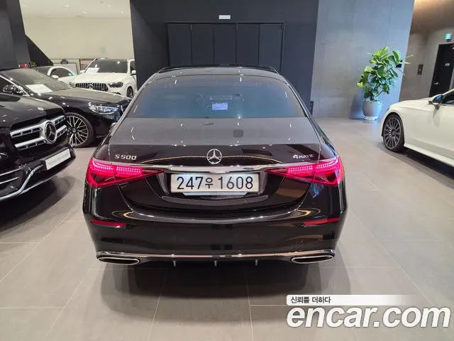 Mercedes-Benz S-Class — Фото автомобиля 4
