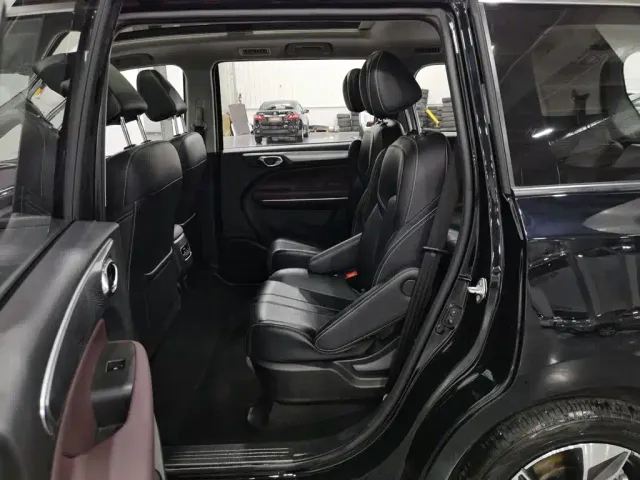 GAC Trumpchi M6 — Фото автомобиля 15