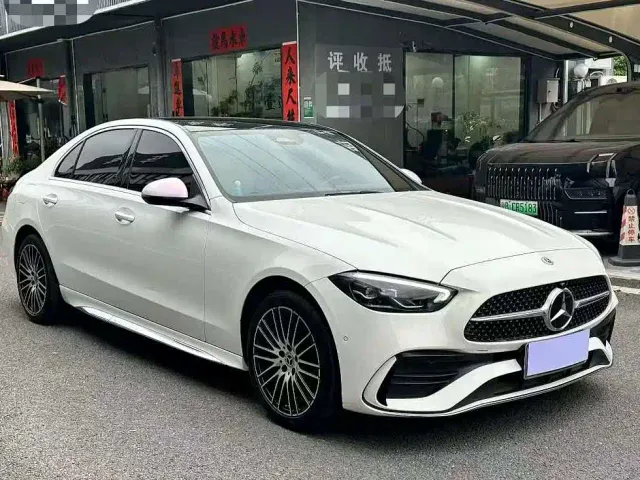 Mercedes-Benz C-Class — Фото автомобиля 2