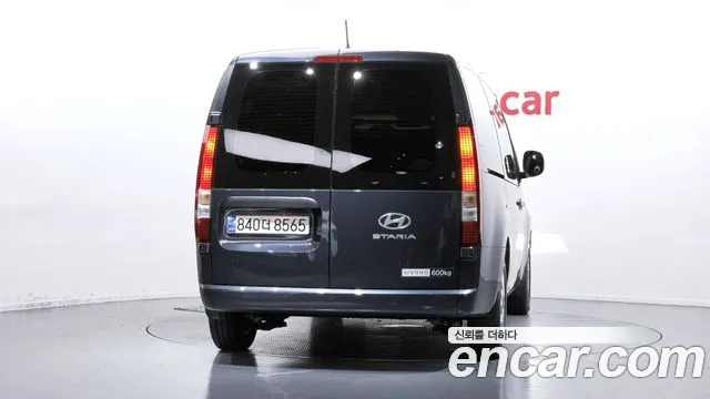 Hyundai Staria — Фото автомобиля 4