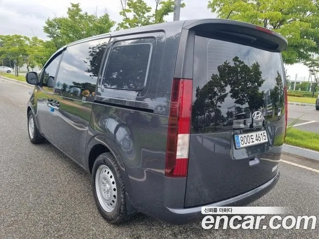 Hyundai Staria — Фото автомобиля 4