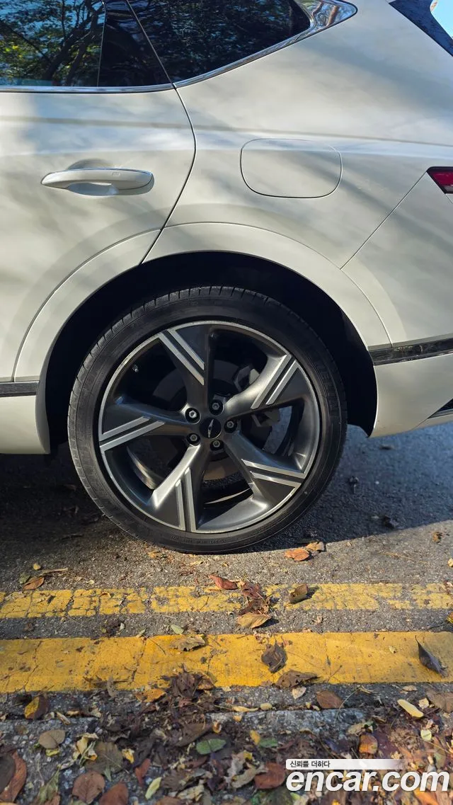 Genesis GV80 — Фото автомобиля 4