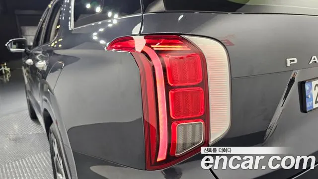 Hyundai Palisade Palisade Дизель 2.2 2WD — Фото автомобиля 18