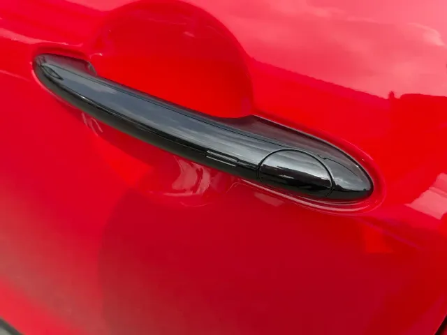 MINI Hatch — Фото автомобиля 12