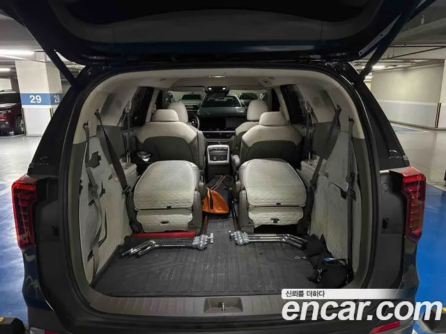 Kia Carnival 4th Gen — Фото автомобиля 14
